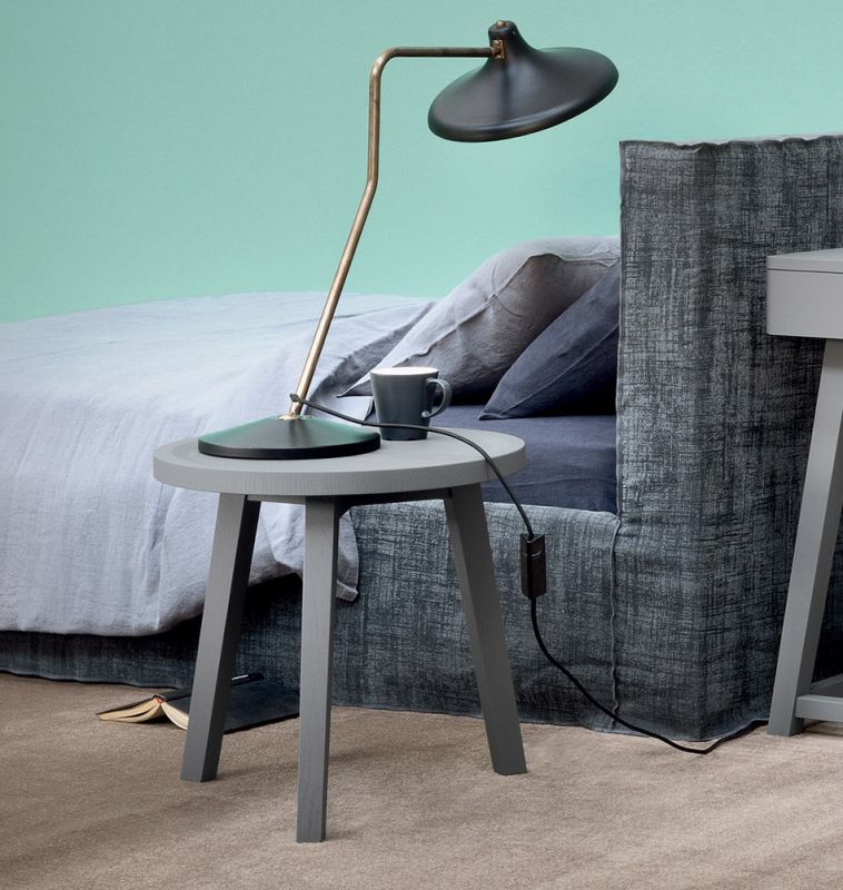 Designer Nachttisch klein grau aus Holz | milanari.com