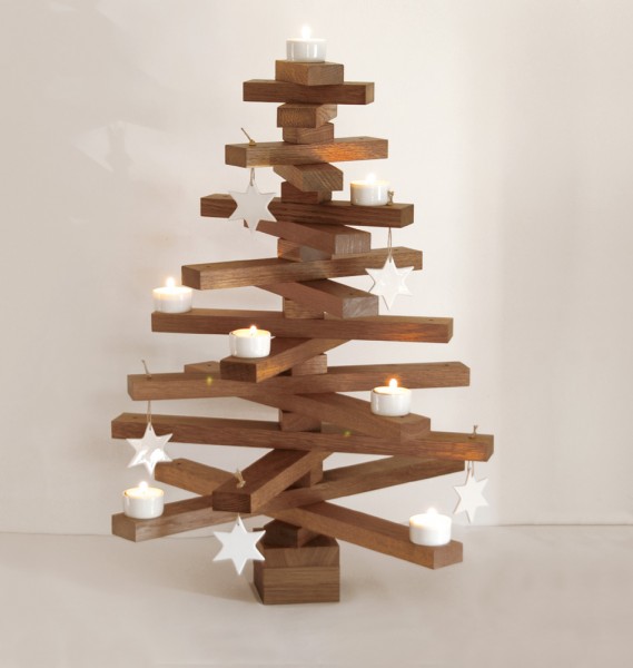 Weihnachtsdeko für Puristen: "Baumsatz" aus Eiche vom Raumgestalt